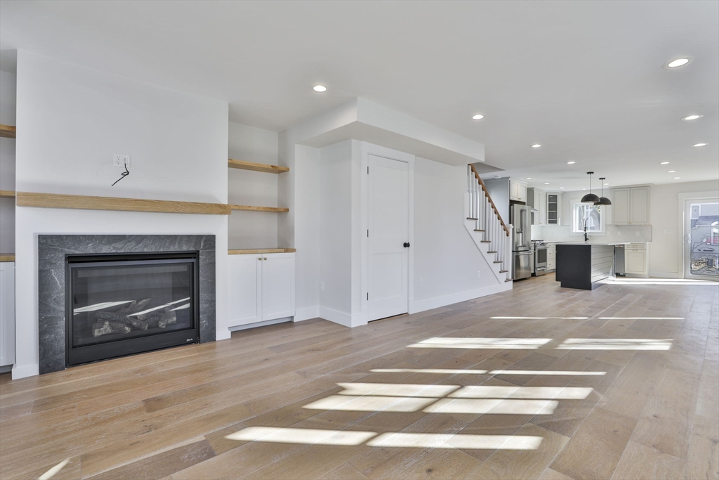 27 Carter St