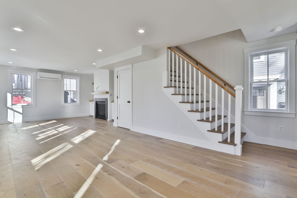 27 Carter St