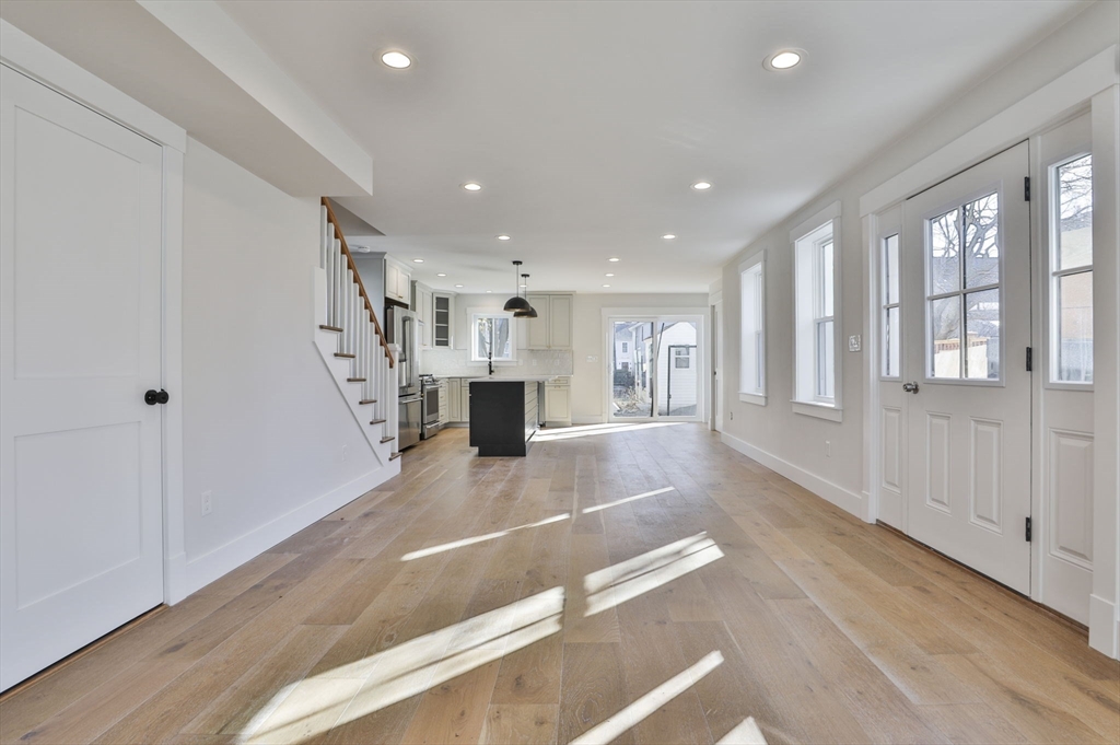 27 Carter St