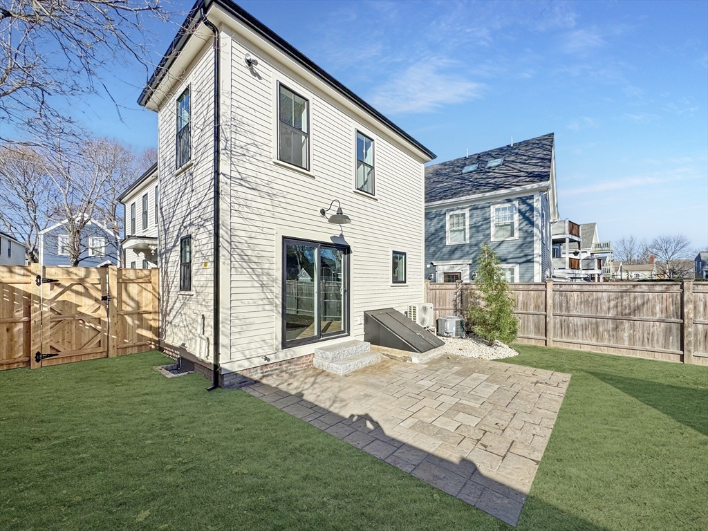 27 Carter St