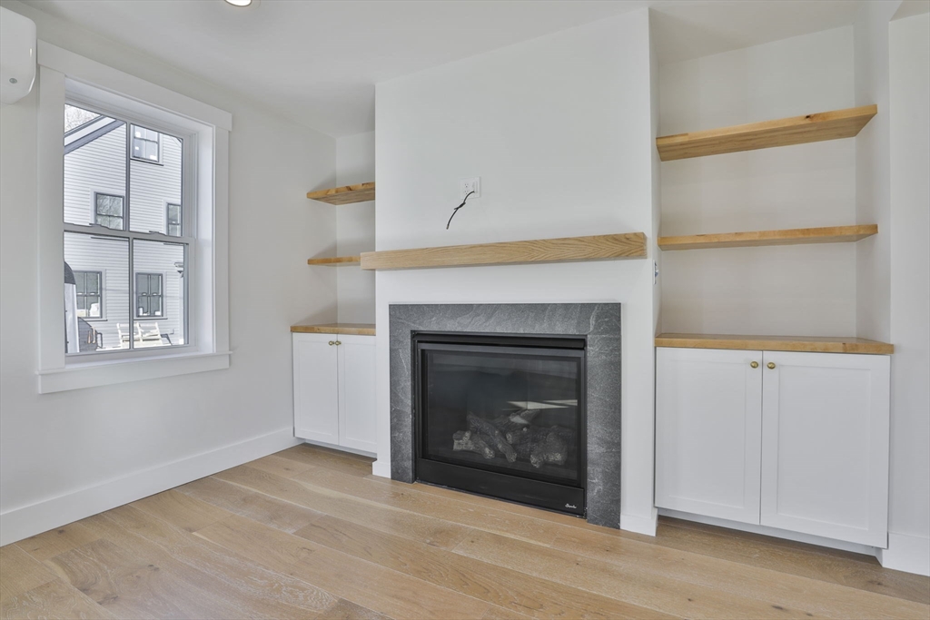27 Carter St