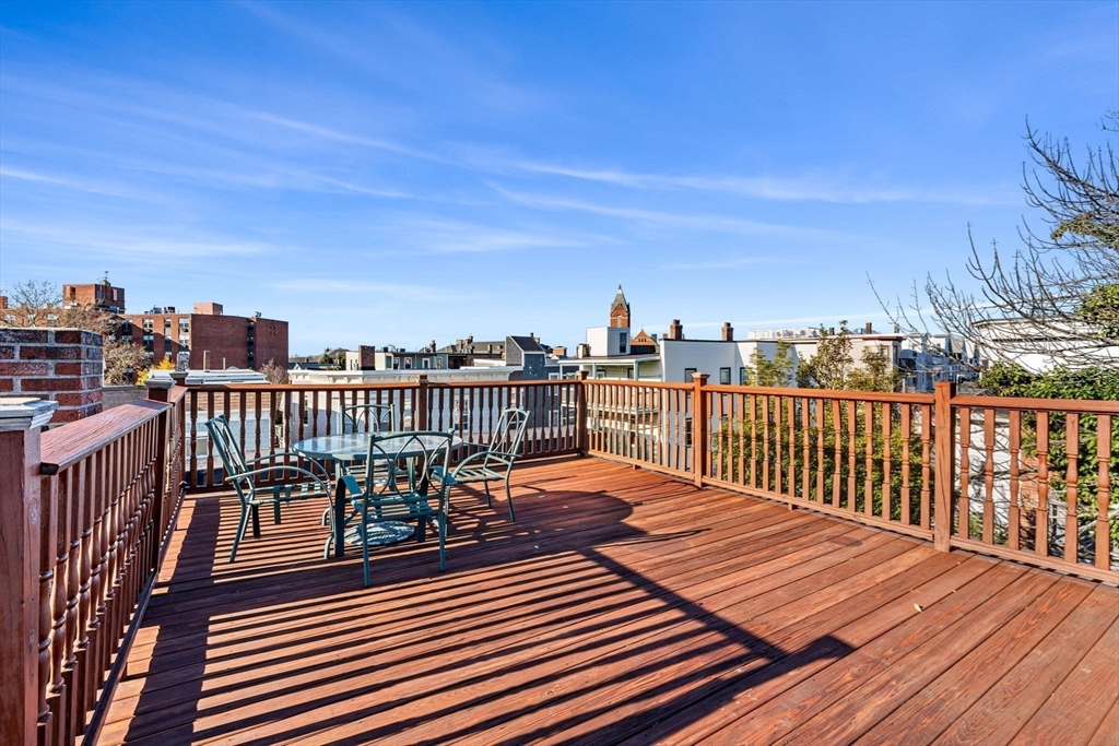 13 Buttonwood St # 3