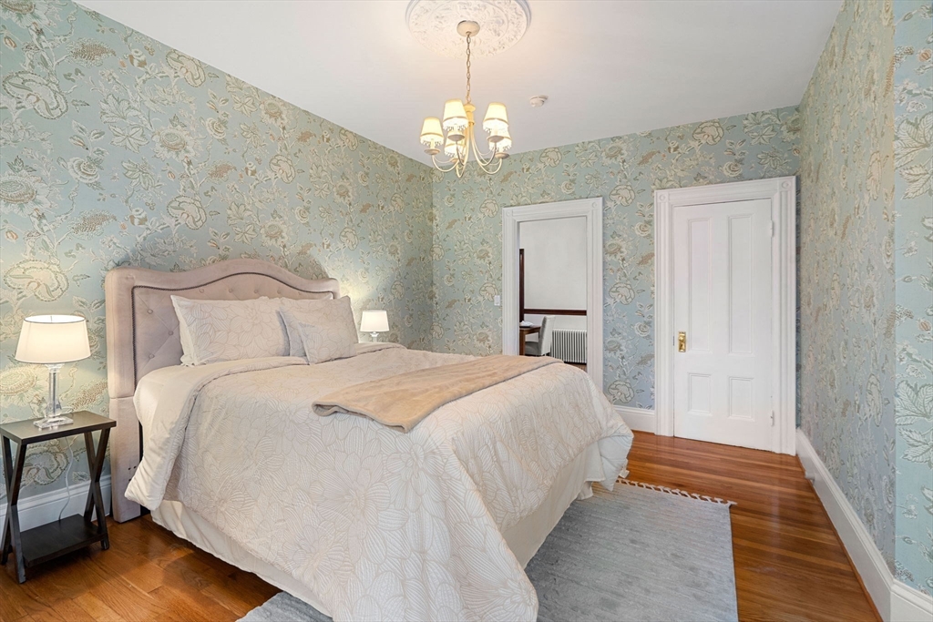 13 Buttonwood St # 3