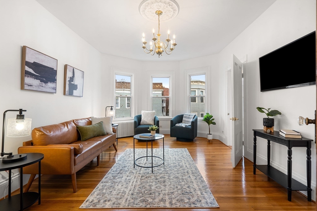 13 Buttonwood St # 3