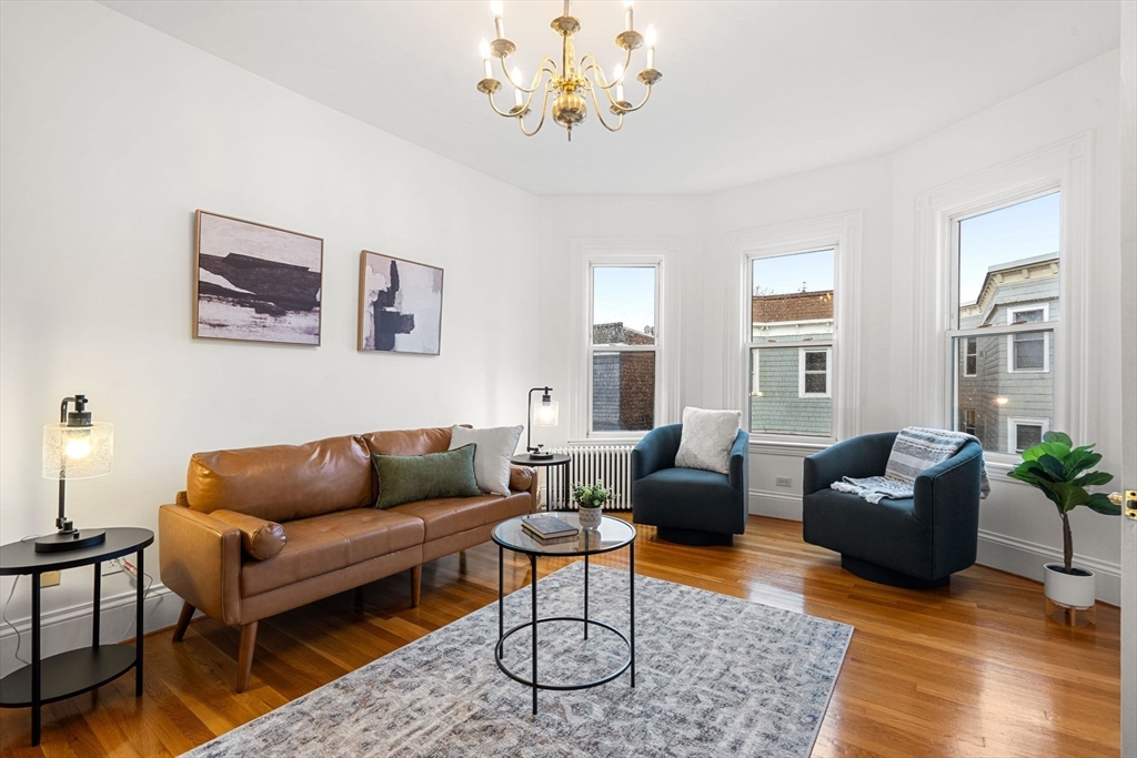 13 Buttonwood St # 3