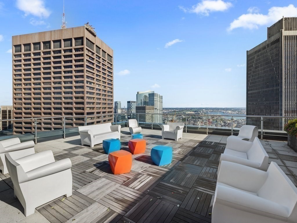 45 Province St # 1906