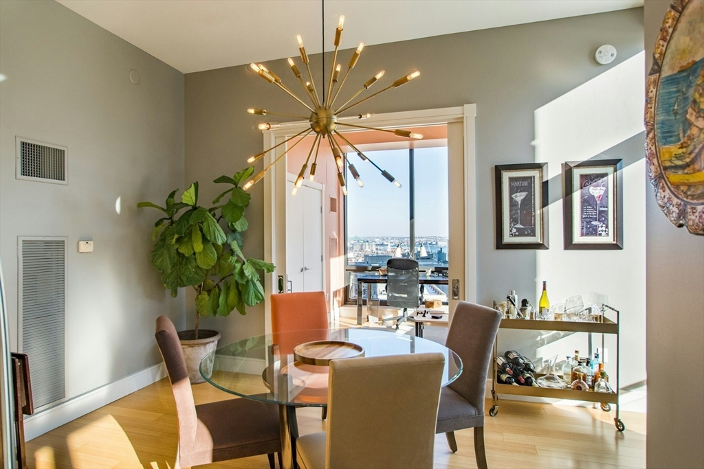45 Province St # 1906