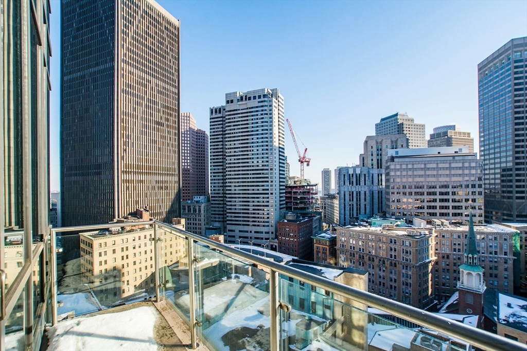 45 Province St # 1906