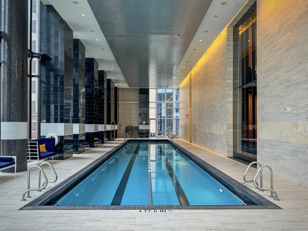 1 Franklin St # 2608
