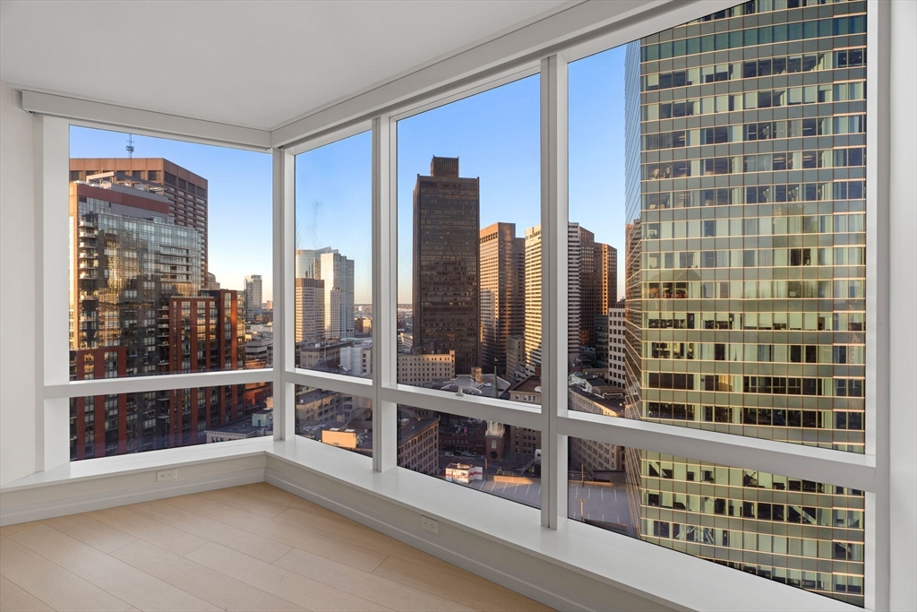 1 Franklin St # 2608