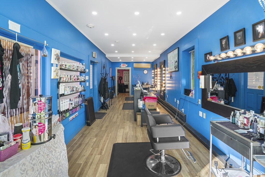 47 Circuit Avenue # 1A