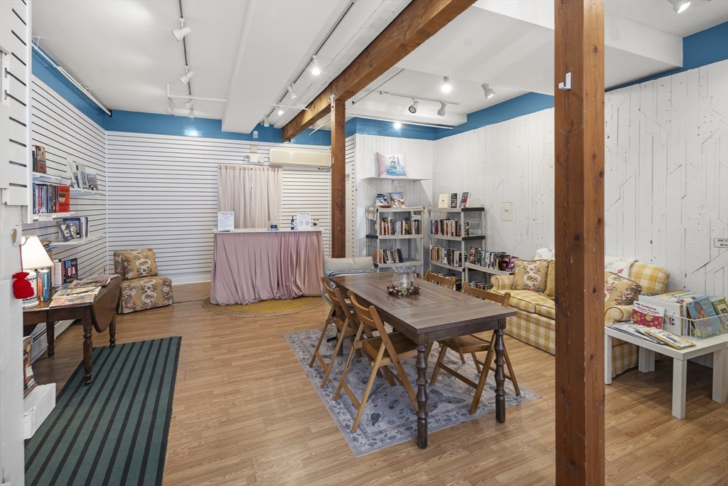 47 Circuit Avenue # 1B