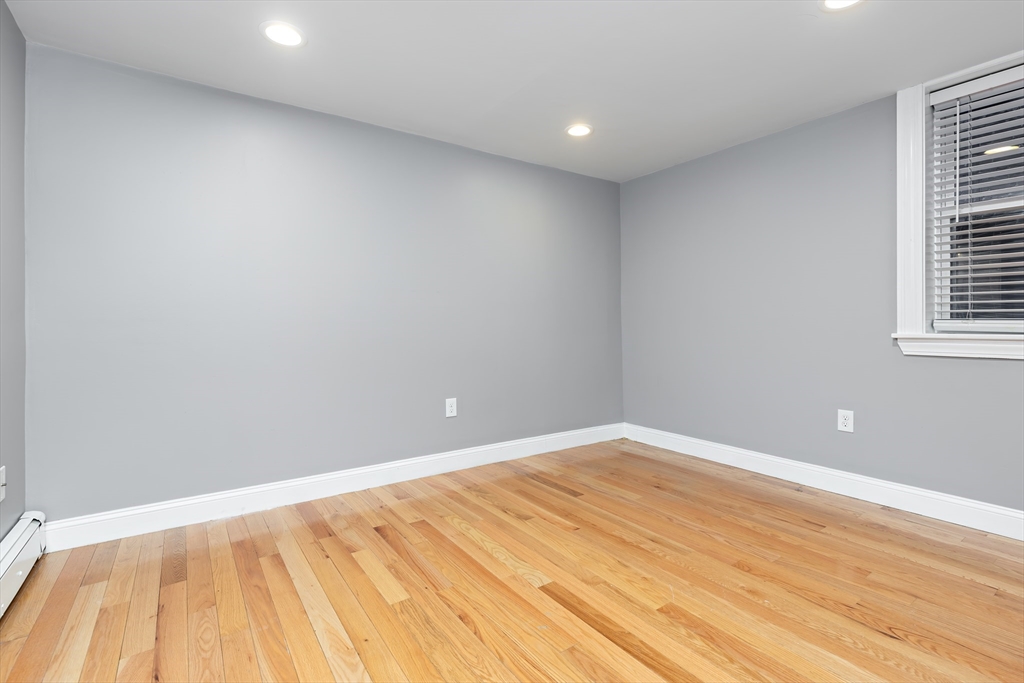 29 Grove St # 1