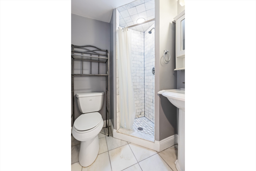 29 Grove St # 1