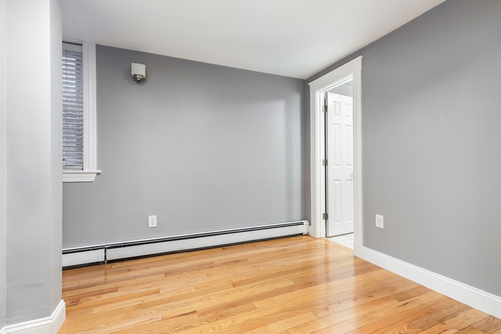 29 Grove St # 1