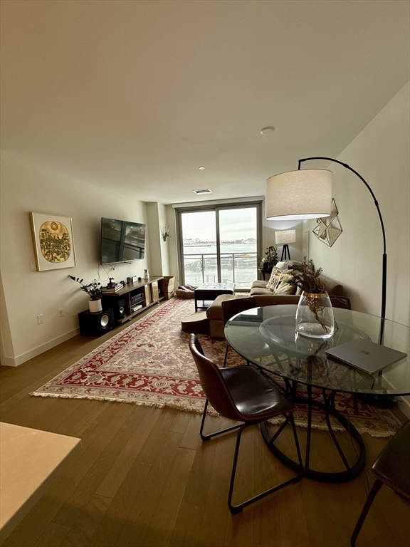 45 Lewis St # 112