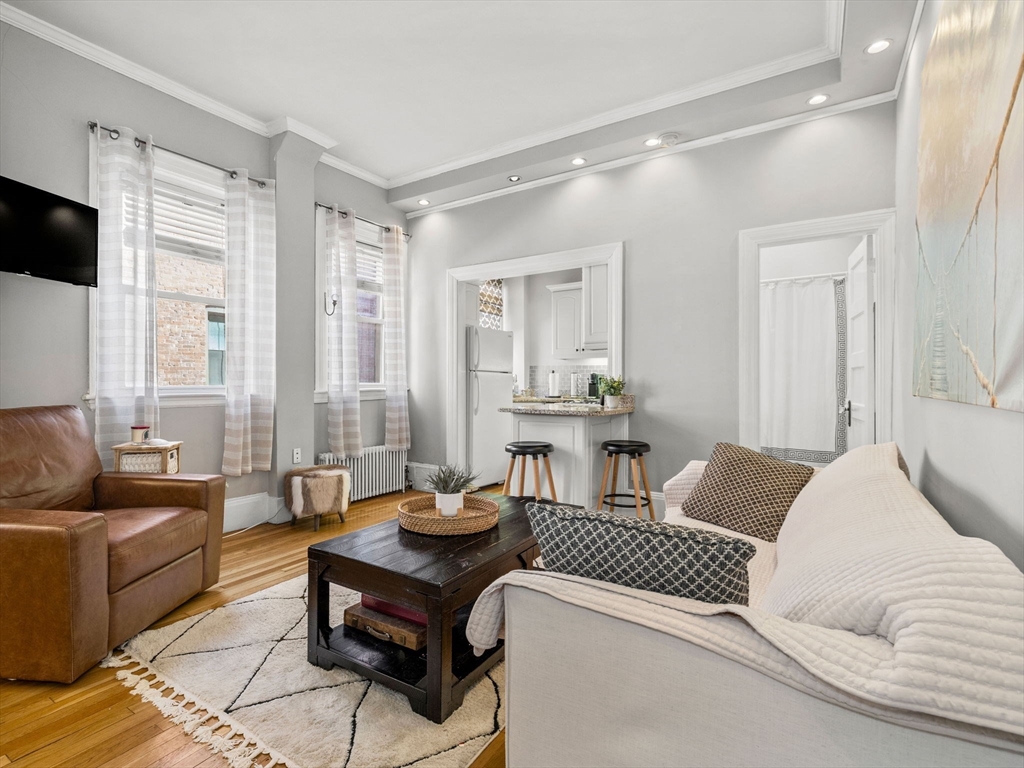 386 Commonwealth Ave # 52