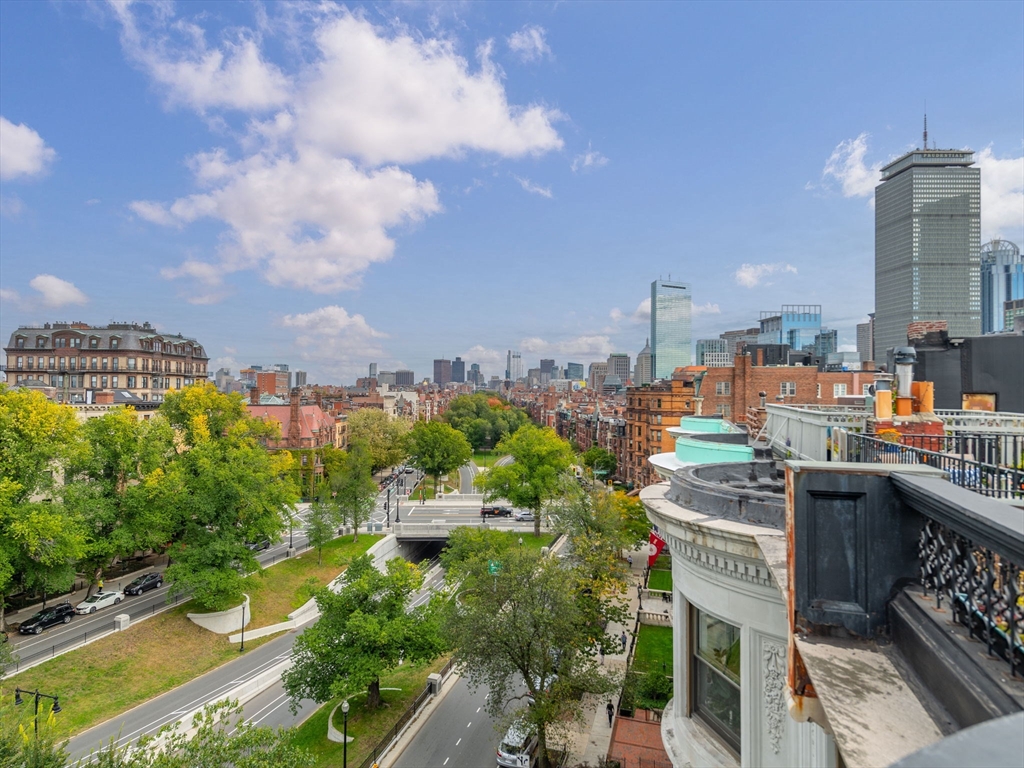 386 Commonwealth Ave # 52