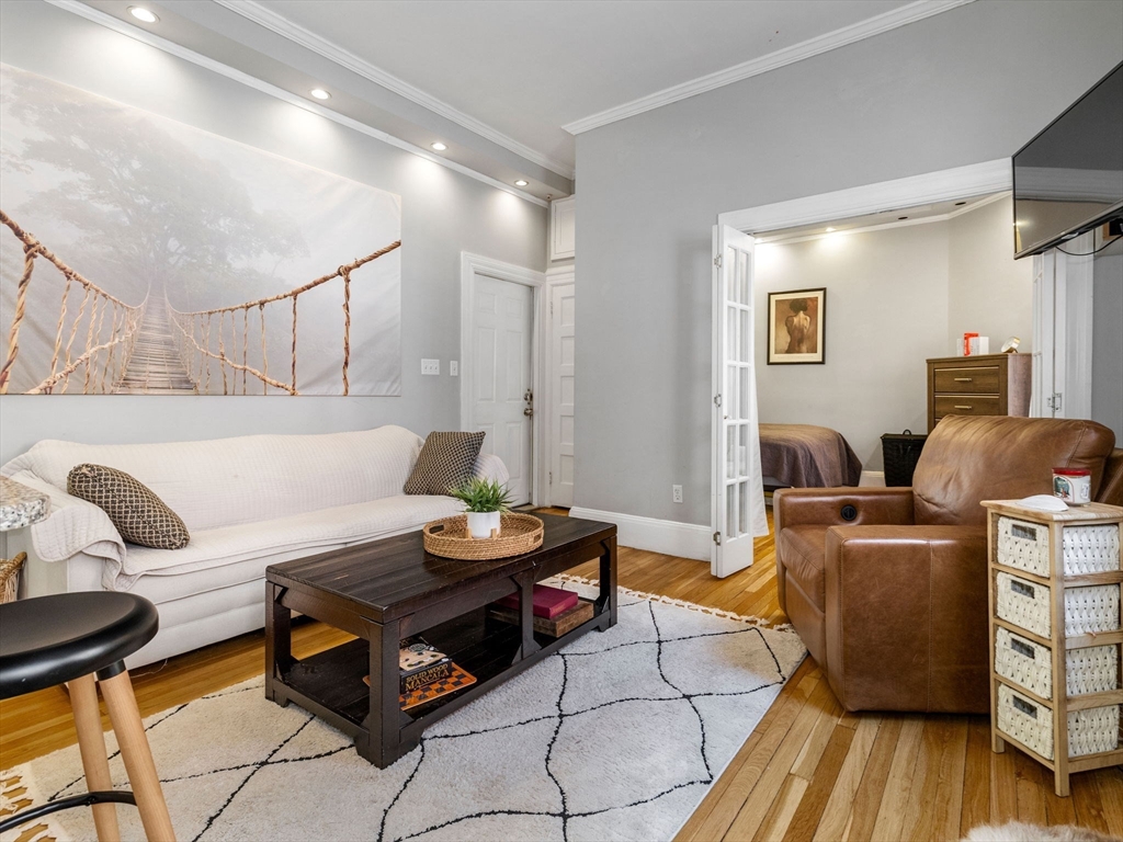 386 Commonwealth Ave # 52