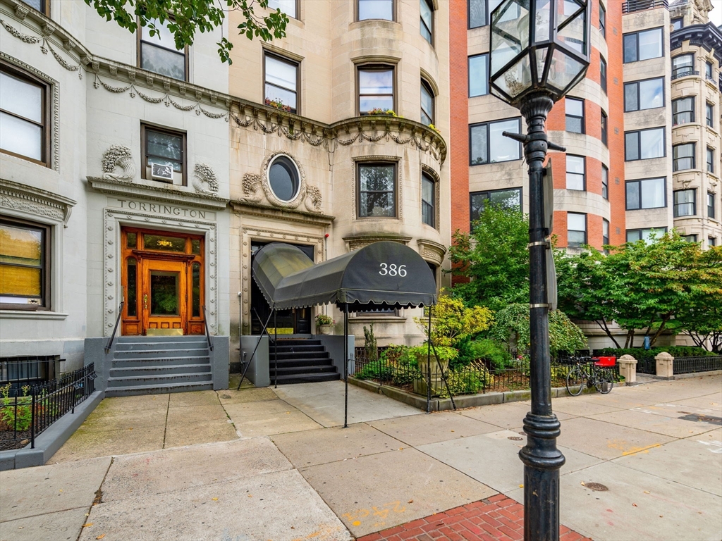 386 Commonwealth Ave # 52
