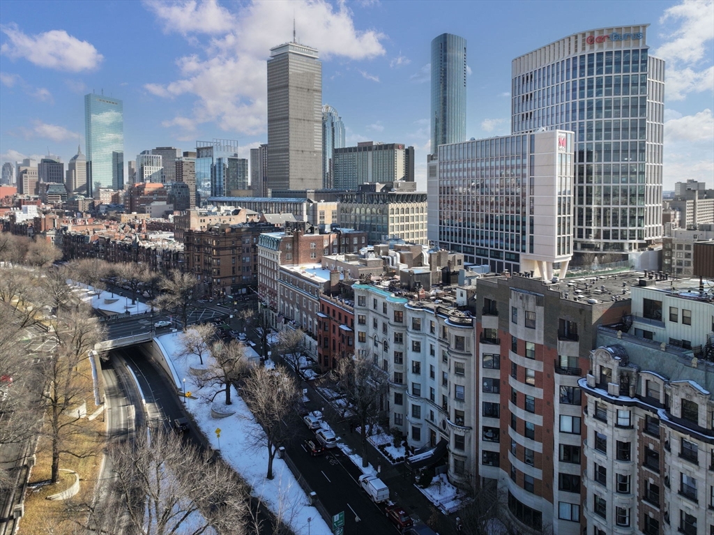 386 Commonwealth Ave # 52