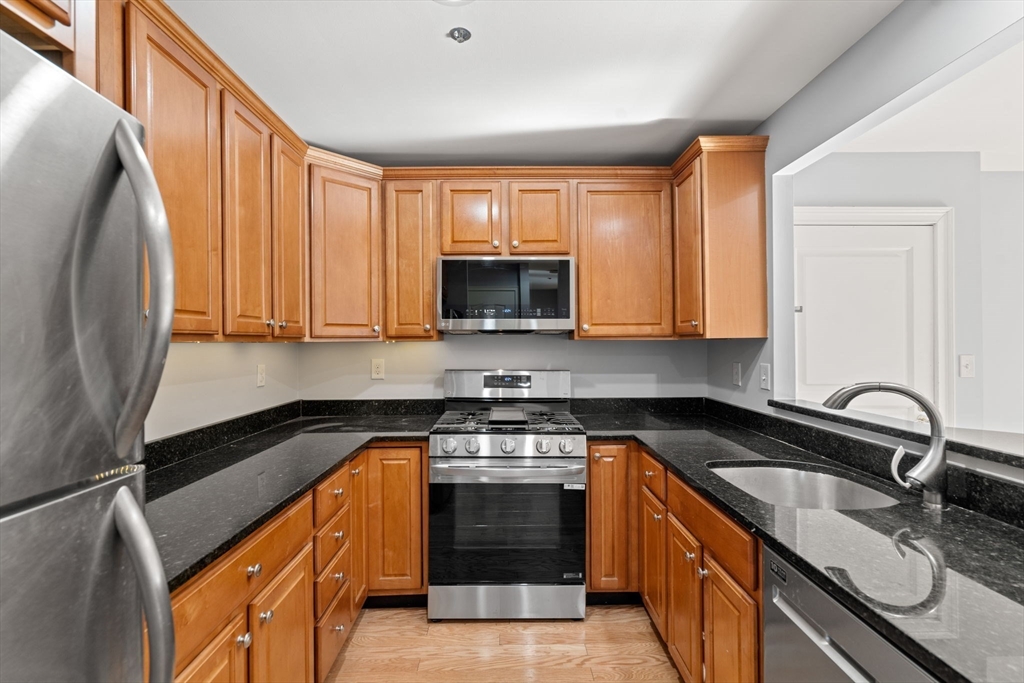 540 E Broadway # 2B