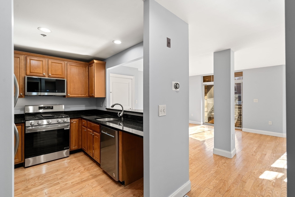 540 E Broadway # 2B