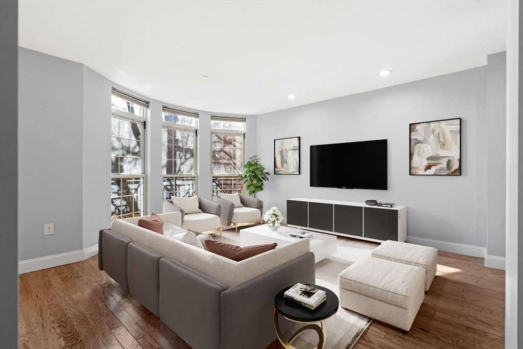 540 E Broadway # 2B