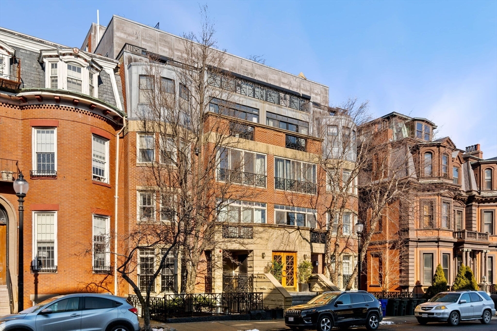 540 E Broadway # 2B