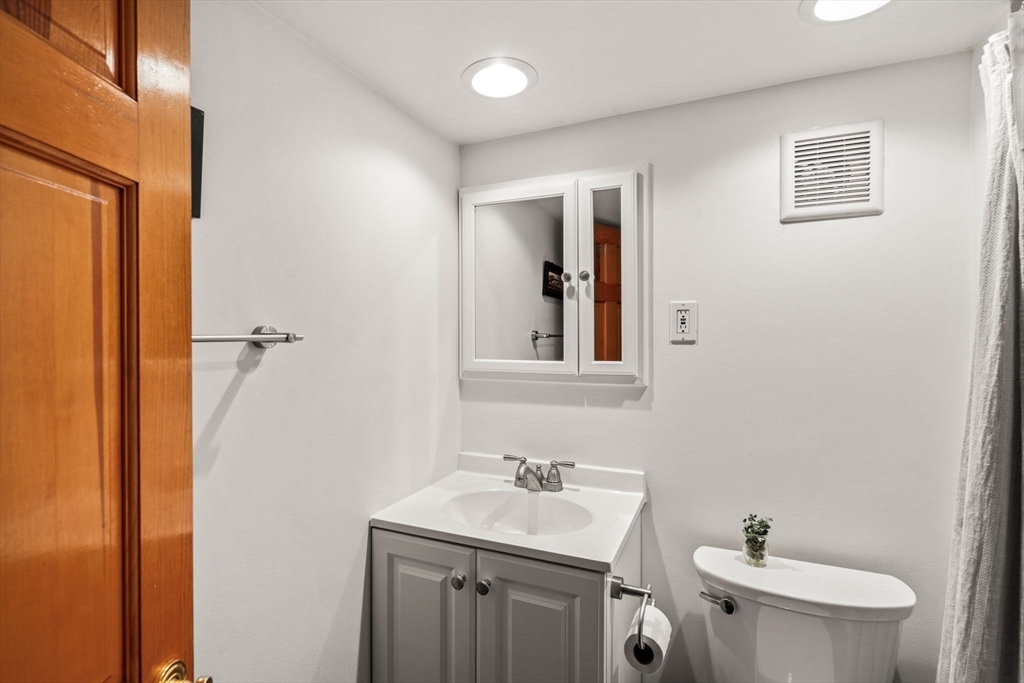 57 Fulton Street # 9