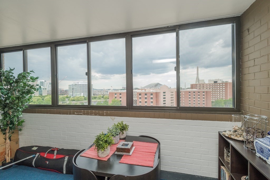 6 Whittier Place # 9D