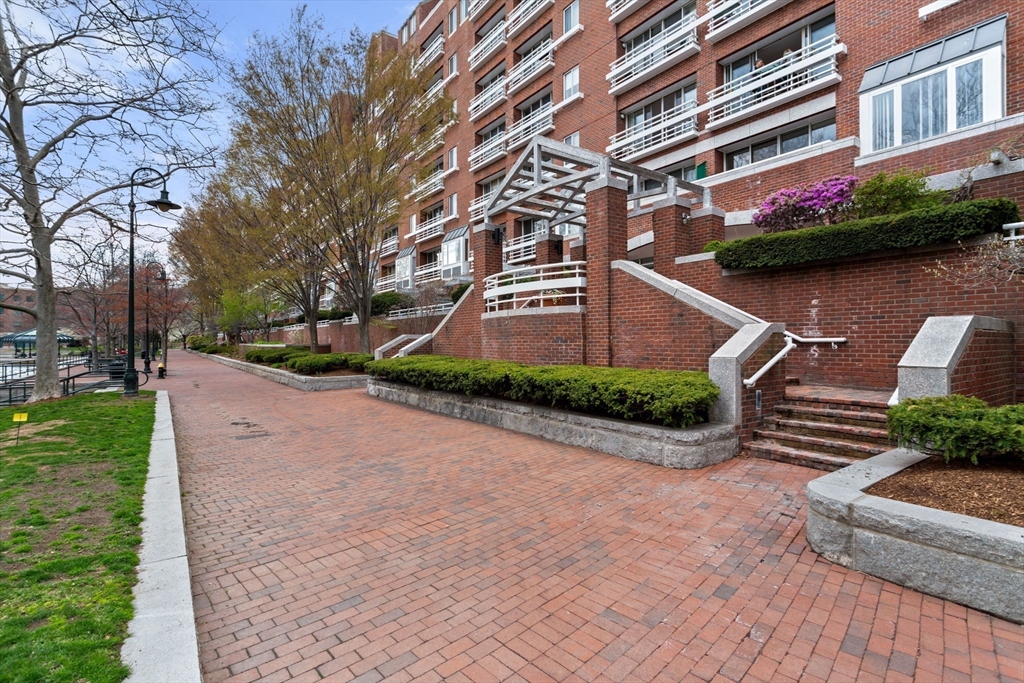 6 Canal Park # 203