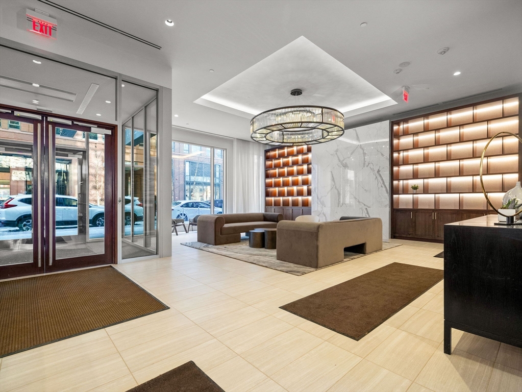 32 Traveler St # 505