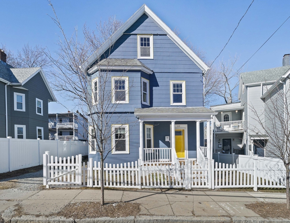 60 Wrentham St