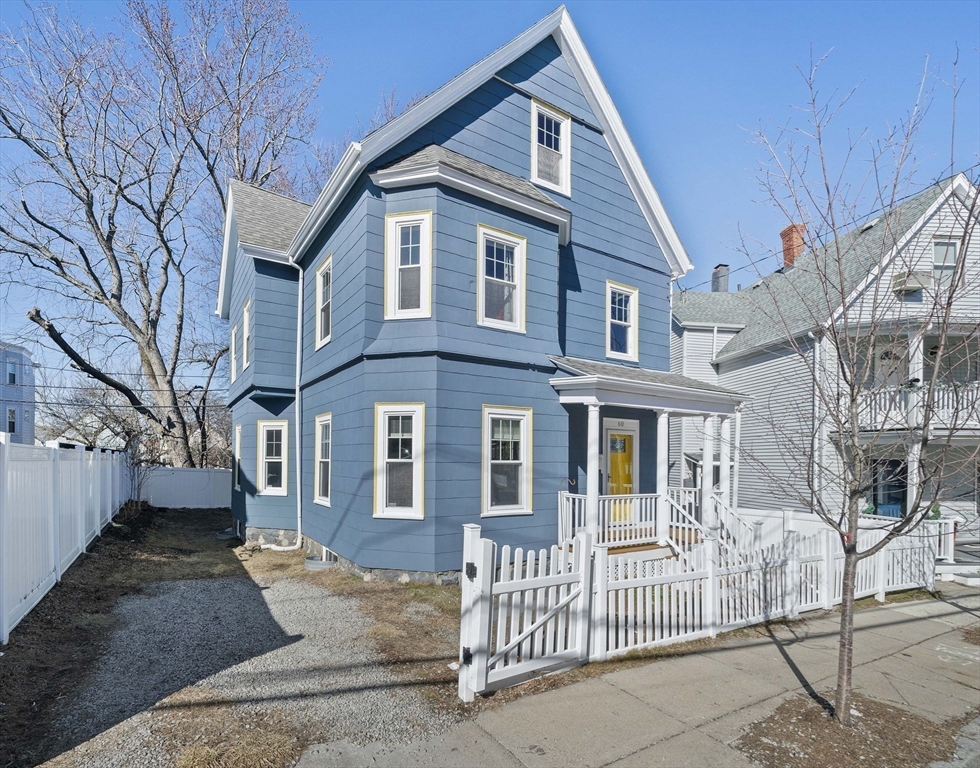 60 Wrentham St