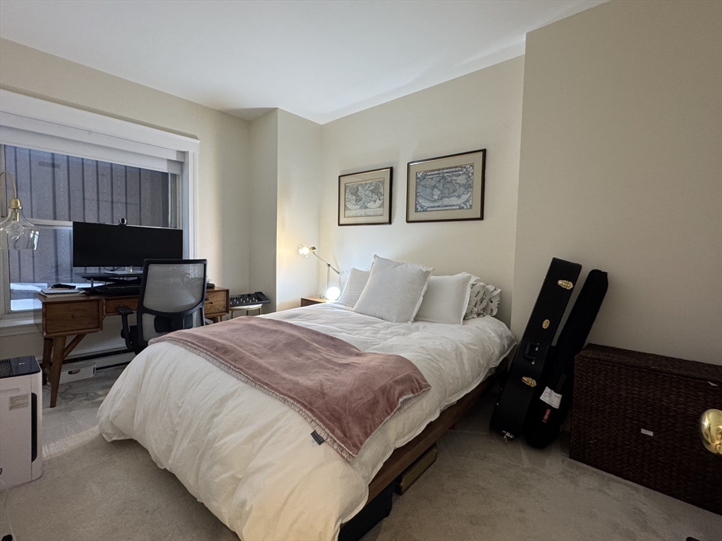 416 Commonwealth Ave # 405