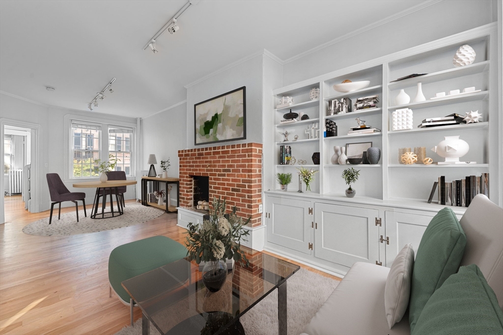 132 Myrtle Street # 2