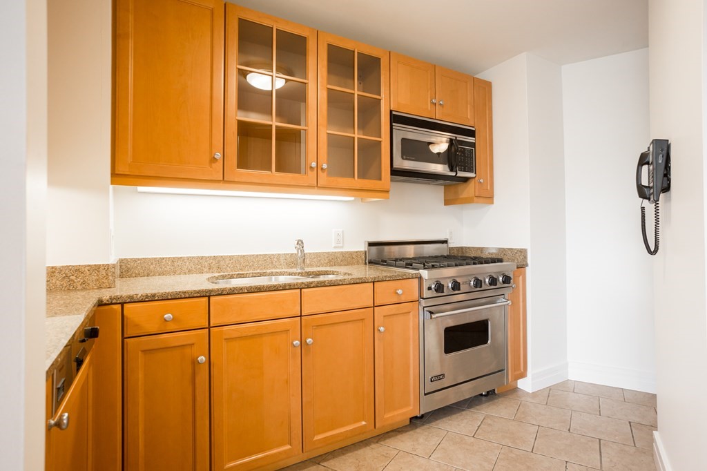 1 Avery Street # 11G