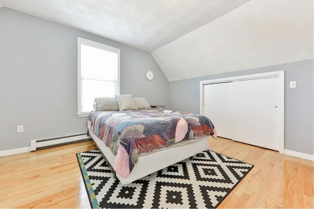 12 Cambria St # 2