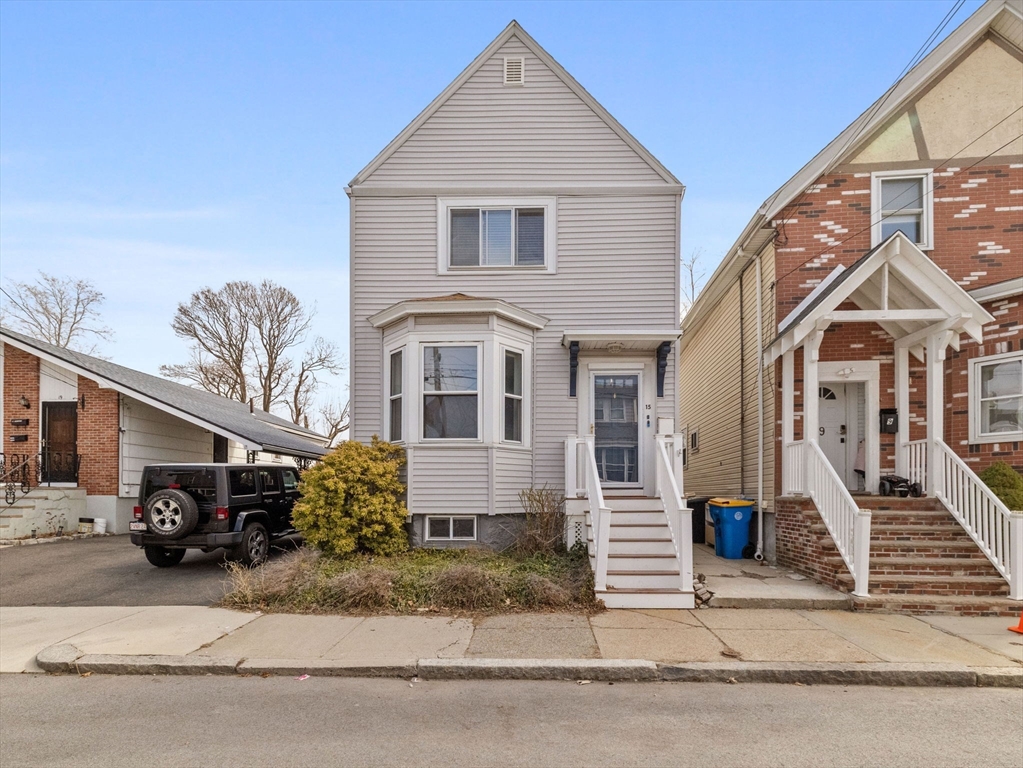 15 Marshall St
