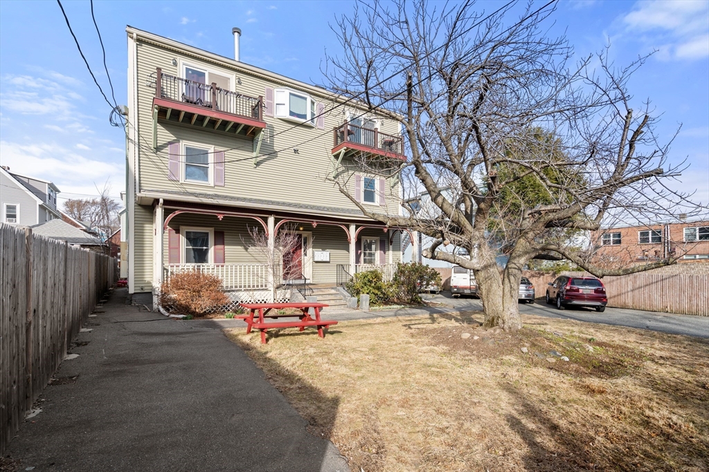 91 Summer St # 3