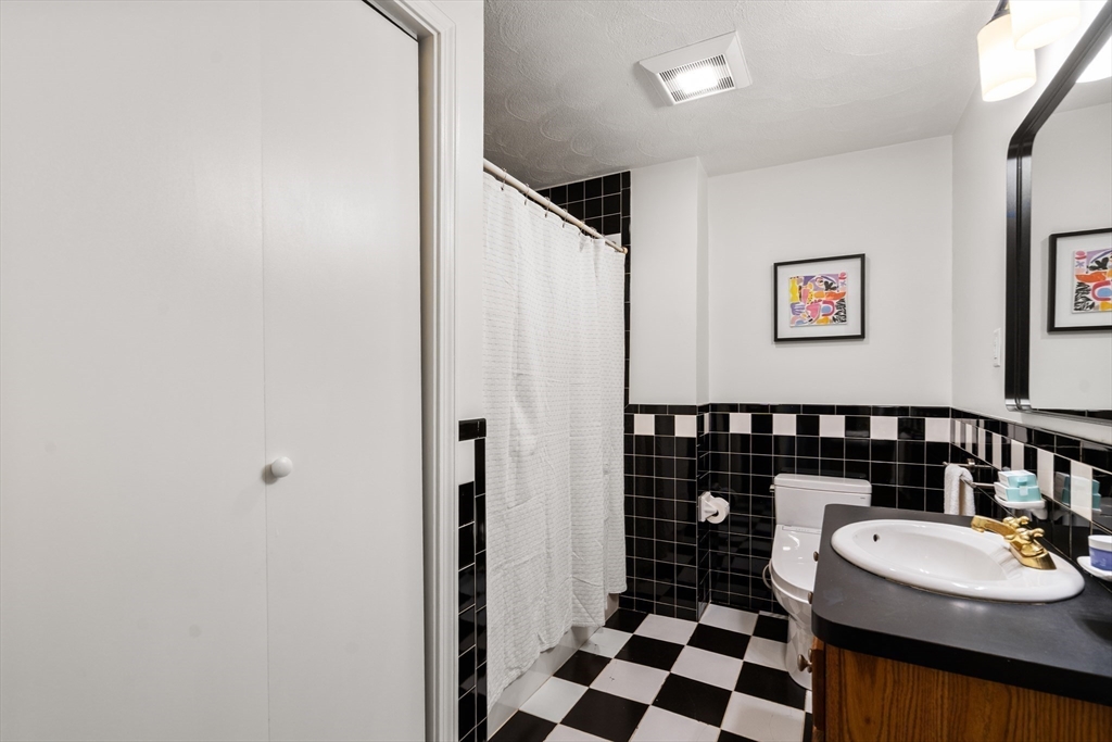 91 Summer St # 3