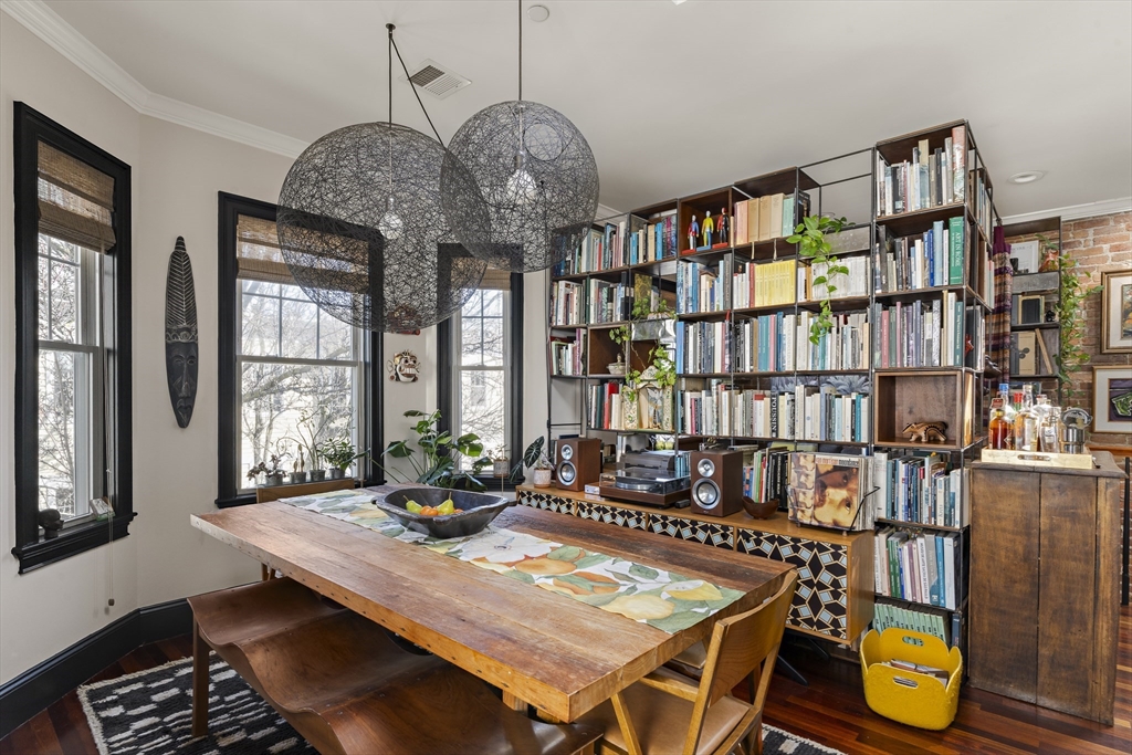 10 Marney St # 3