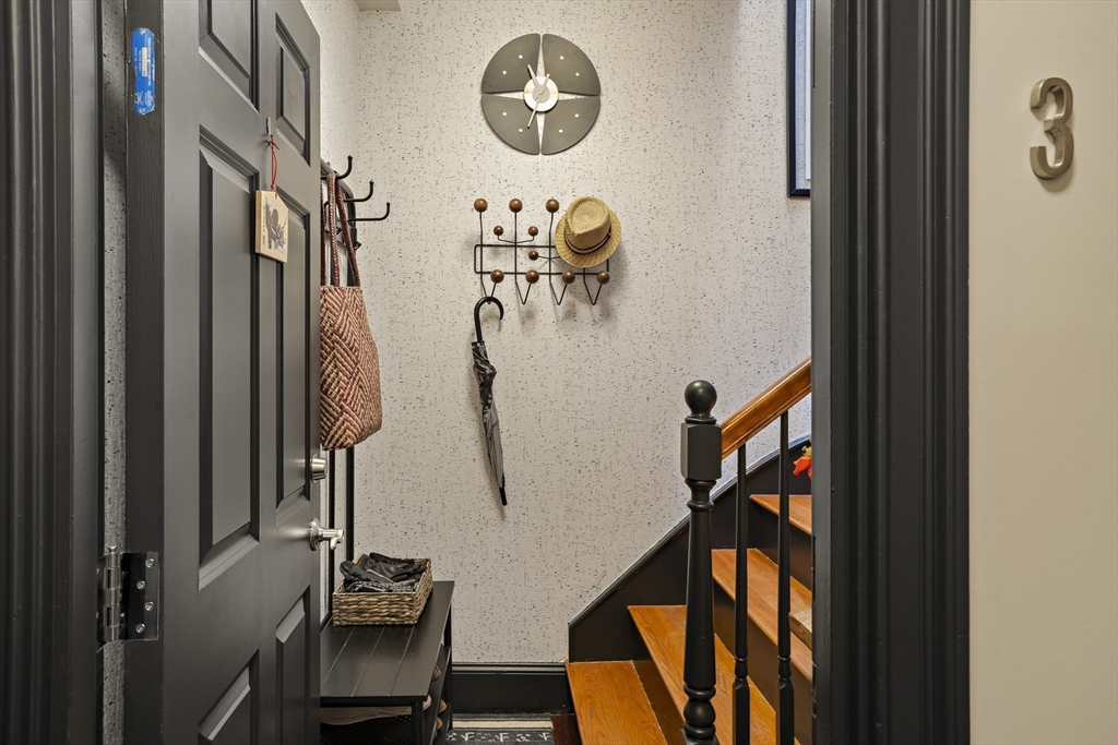 10 Marney St # 3