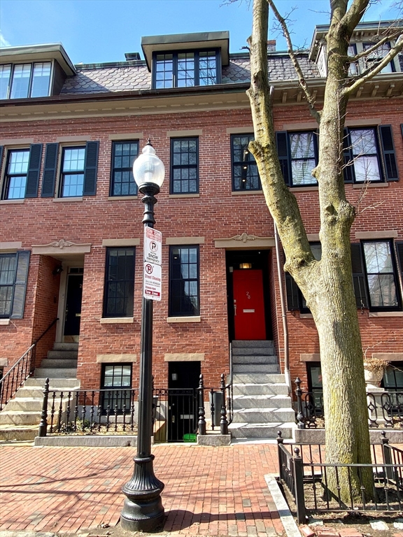 28 Clarendon St