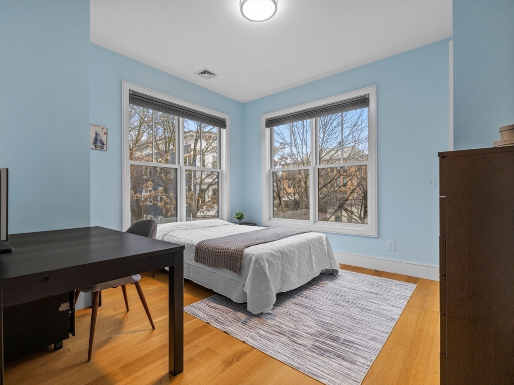 65 Green Street # 203