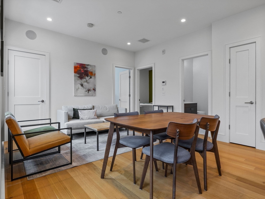65 Green Street # 203