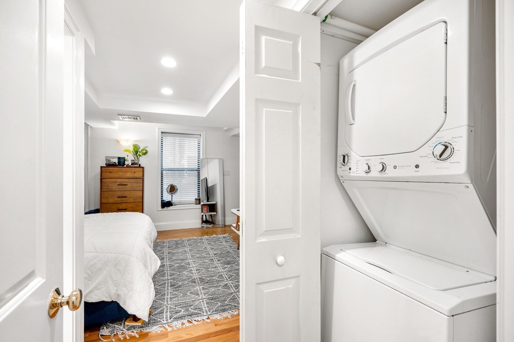 22 Sheafe St # 1