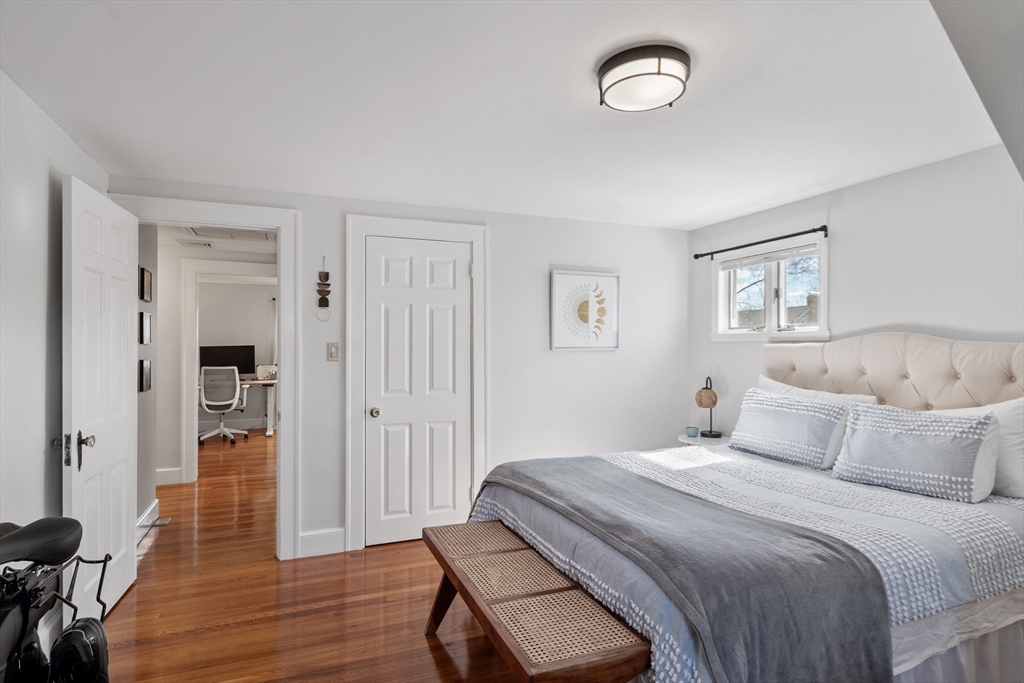 3 Laird Rd