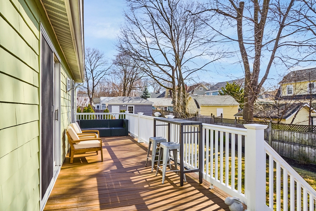 3 Laird Rd